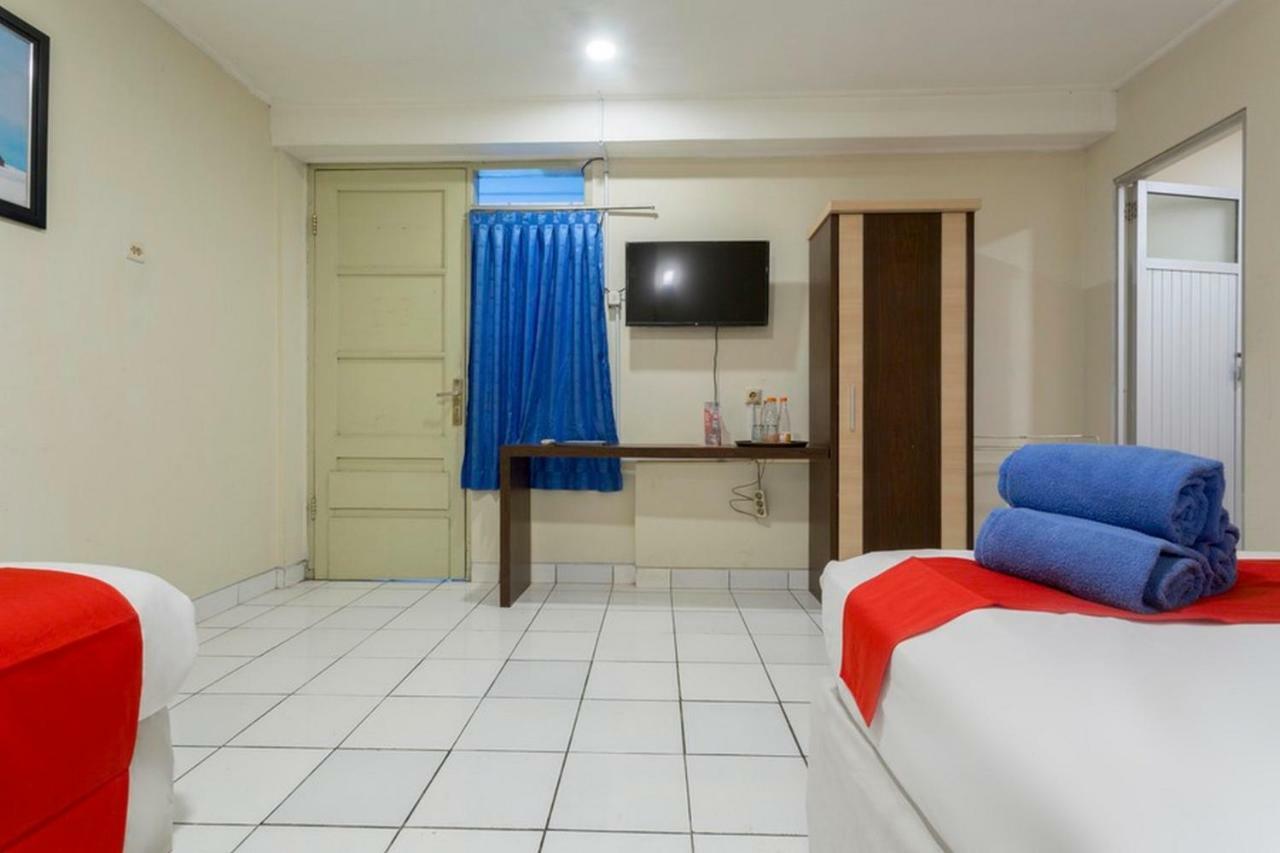Reddoorz @ Supratman Street Otel Bandung Dış mekan fotoğraf